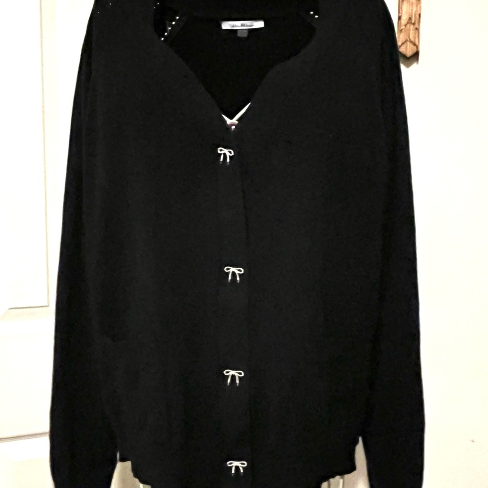 Vila Milano Black V-Neck Sweater Size L with cute silver bow detail